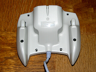 ドリームキャスト・コントローラの裏側