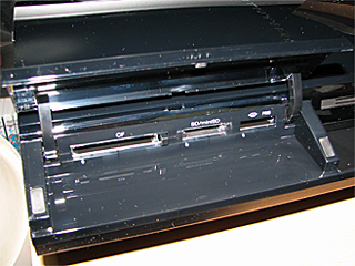 �������[�J�[�h�X���b�g