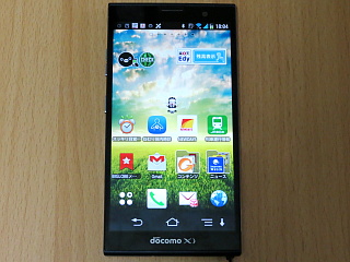 NTT docomo ARROWS NX F-06E