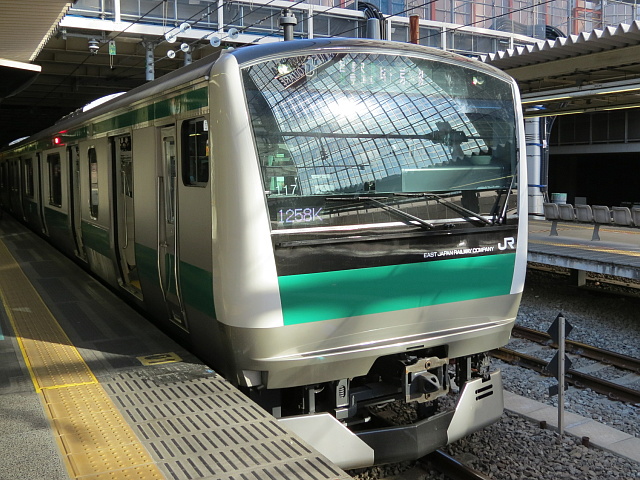 E233�n7000�ԑ�d��