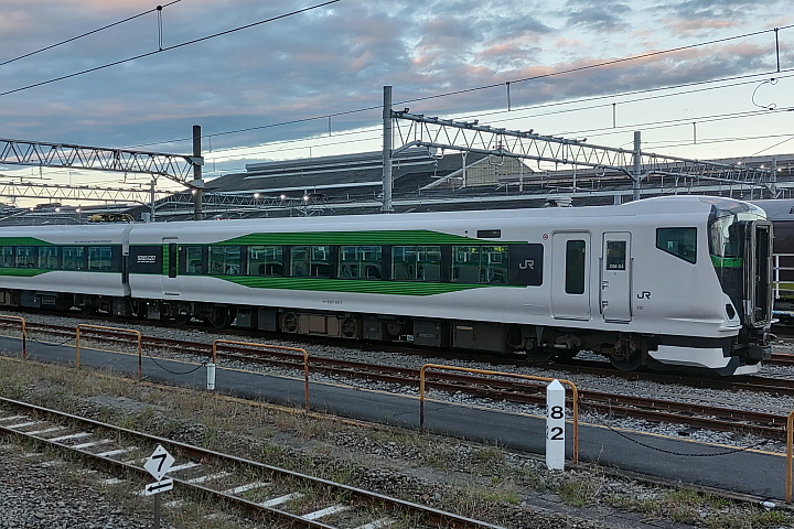 E257系5500番台電車