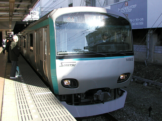 ���͓S��10000�n�d��