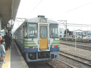 ��ÓS��AT-100�`�C����