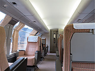 371�n�d�ԃO���[���Ԏԓ�