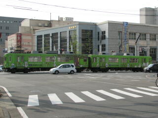 �������`�s�����O�𑖍s����610�`�d��