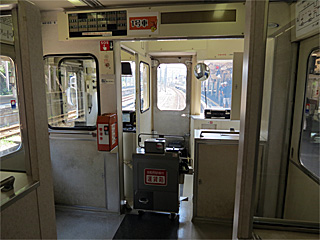 HK100�`�d�Ԃ̉^�]���t��