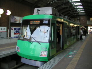 ���}300�`�d��304�Ґ�