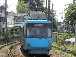 ���}300�`�d��302�Ґ�