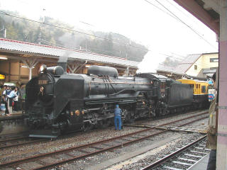 �i�q�����{D51 498���C�@�֎�