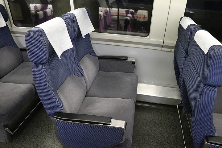255系電車の座席