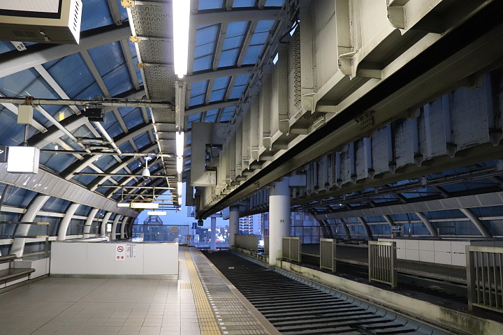 千葉都市モノレール県庁前駅