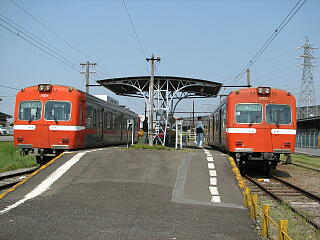 �x��]���w�̃z�[��