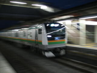 E233�n3000�ԑ�d��