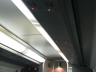 E231�n1000�ԑ�d�ԃO���[���ԓ�