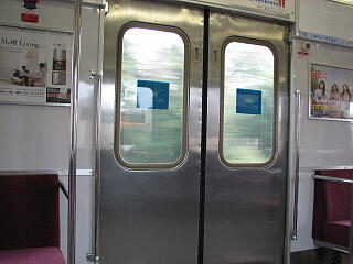 �����{�S��5000�`�d�Ԃ̃h�A