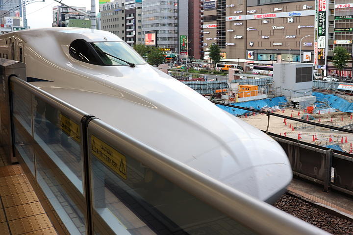 N700系2000番台電車