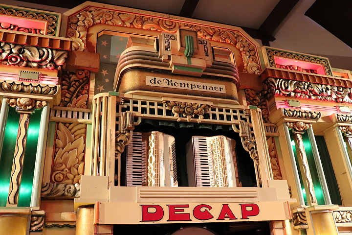 デカップ・ダンス・オルガン”ケンペナー”