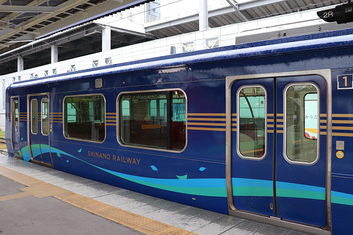 SR1系電車（ライナー車）