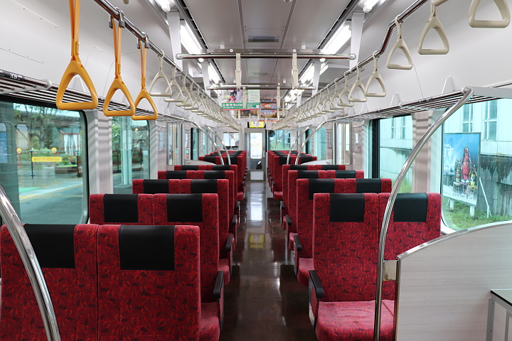 SR1系電車（ライナー車）指定席車