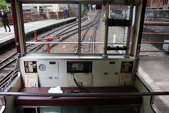 トロッコ電車の最後部