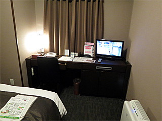 �z�e�������e�G���}�[�i���V���O�����[��