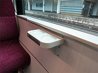 �{�b�N�X�Ȃ̏��^�e�[�u��