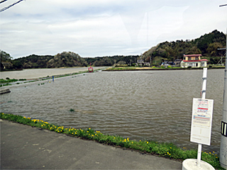 ���O�x�R�w�o�X��