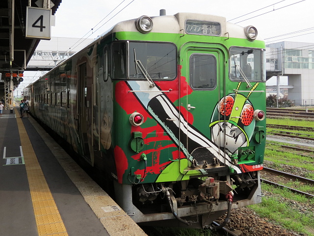 石巻線マンガッタンライナー