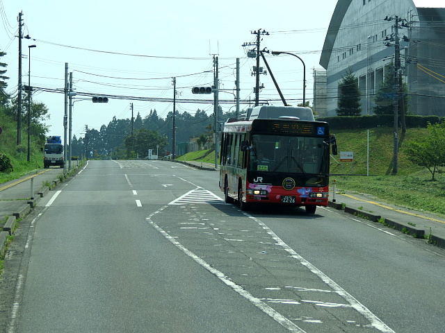 気仙沼線BRTすれ違い