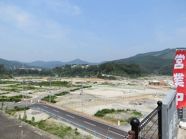 ���E����w����