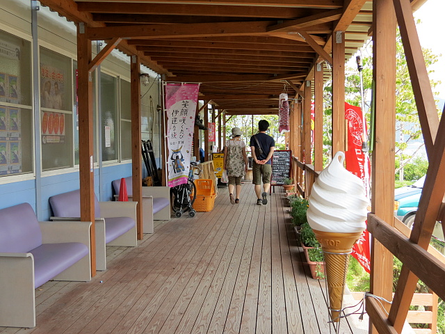 ���ݏ��X�ʘH