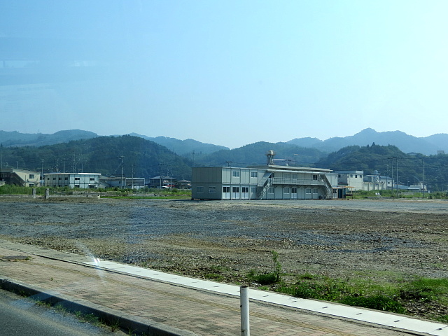 鹿折唐桑駅付近