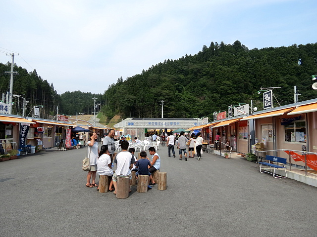 南三陸さんさん商店街