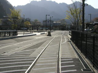 ���M�z�{���̐��H