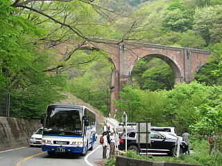 ���s�փo�X