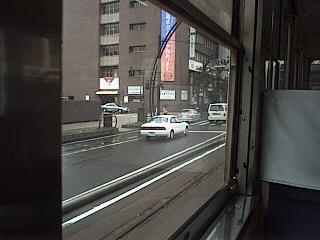 ���p�O���𑖍s��