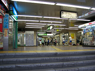 �����闢�w