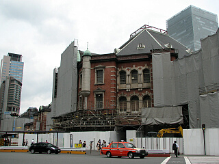 �����w�ۂ̓����